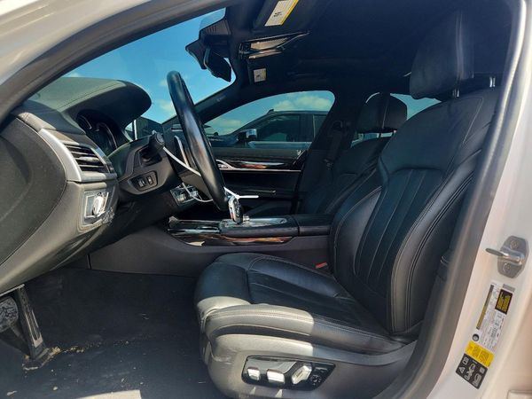 2019 BMW 740 xDrive