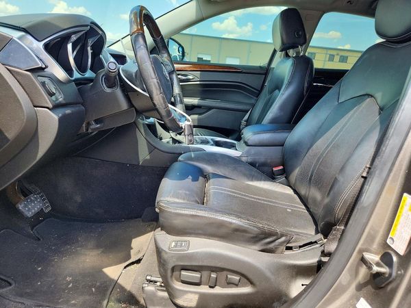 2012 CADILLAC SRX Luxury