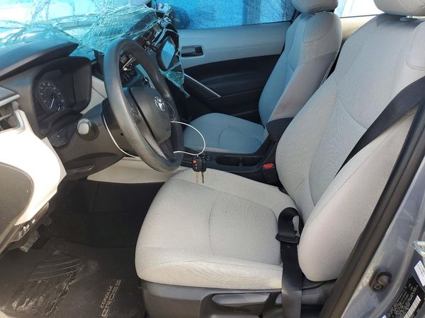 2024 TOYOTA COROLLA CROSS L