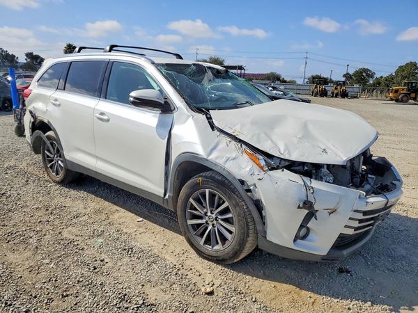 2019 TOYOTA HIGHLANDER SE/XLE