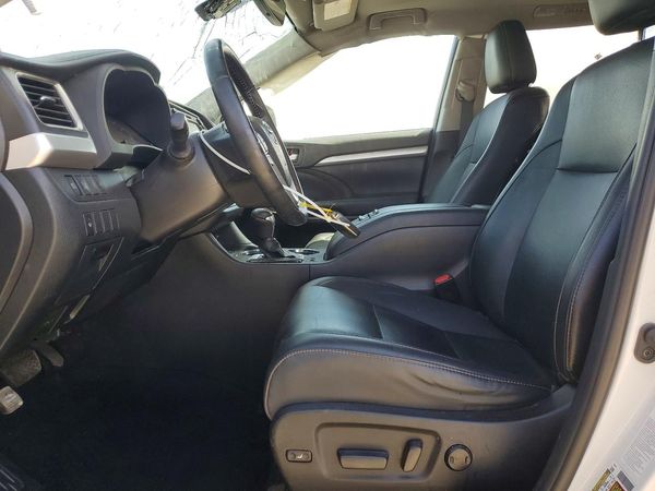 2019 TOYOTA HIGHLANDER SE/XLE