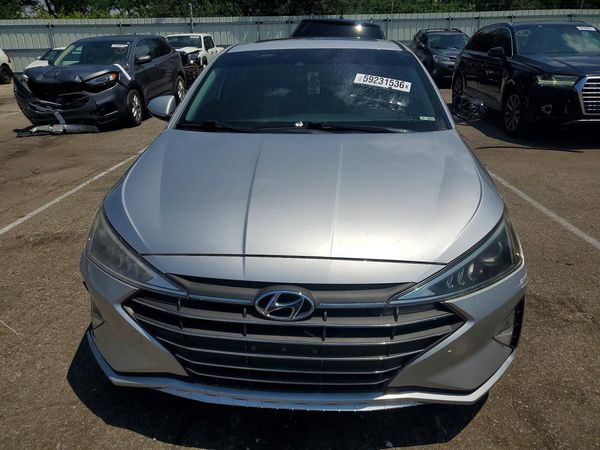 2019 HYUNDAI ELANTRA/VE