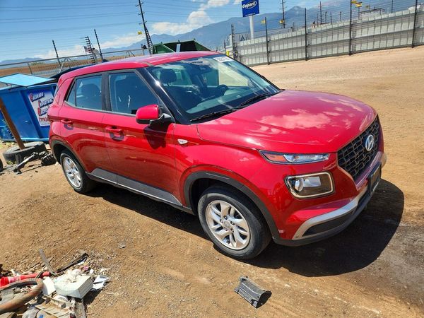 2022 HYUNDAI VENUE SE