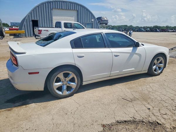 2014 DODGE CHARGER SXT