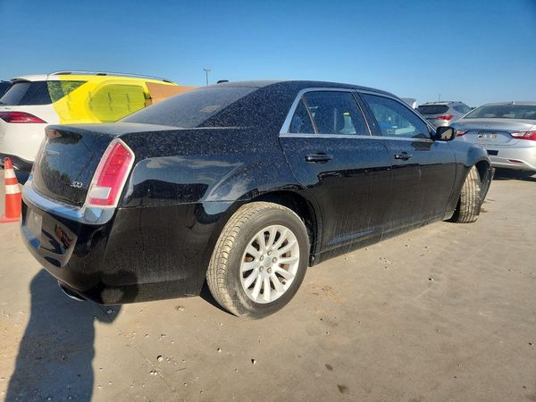 2014 CHRYSLER 300