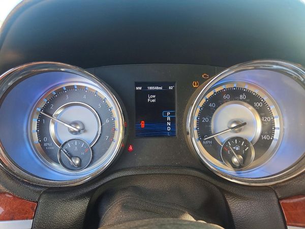 2014 CHRYSLER 300