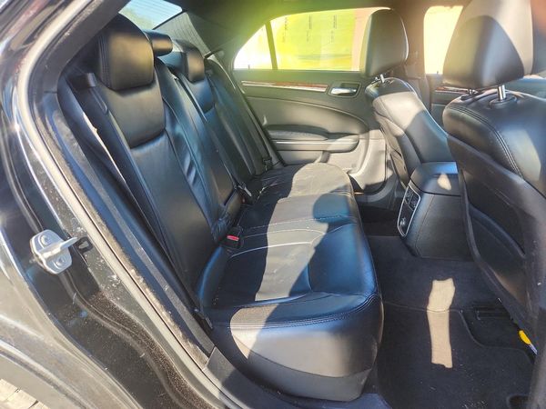 2014 CHRYSLER 300