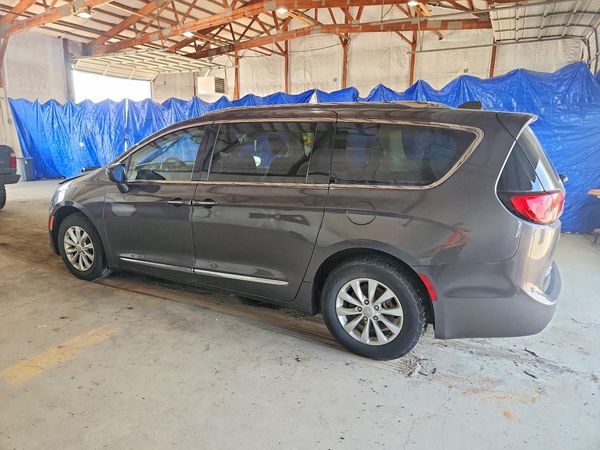2018 CHRYSLER PACIFICA