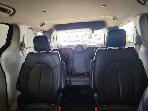 2018 CHRYSLER PACIFICA