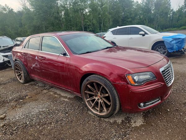 2013 CHRYSLER 300