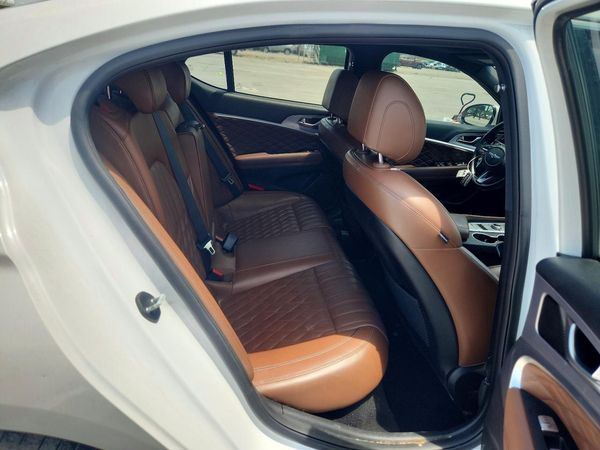 2020 GENESIS G70