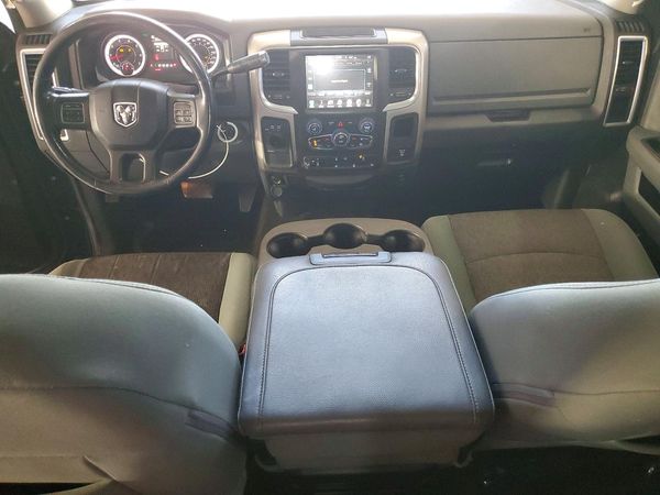 2016 RAM 2500 SLT