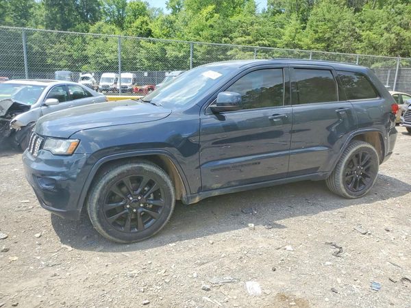 2018 JEEP GRAND CHEROKEE LAREDO 4X4