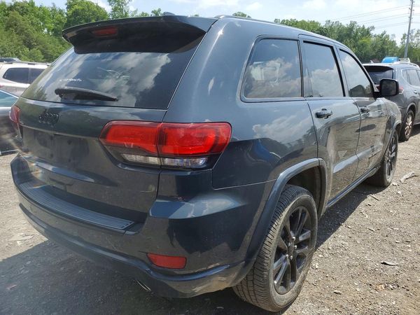 2018 JEEP GRAND CHEROKEE LAREDO 4X4