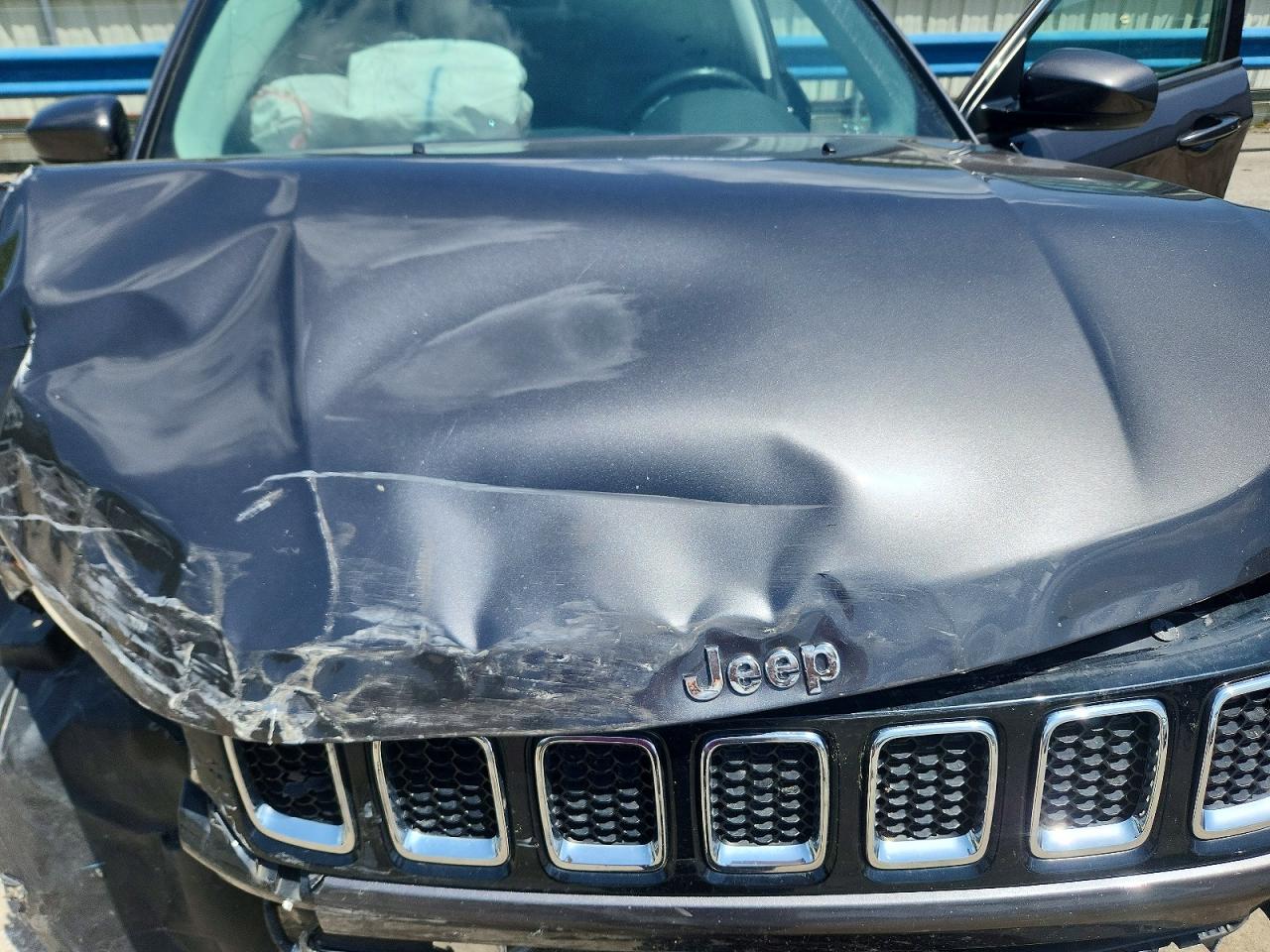 2019 JEEP COMPASS LATITUDE 4X4