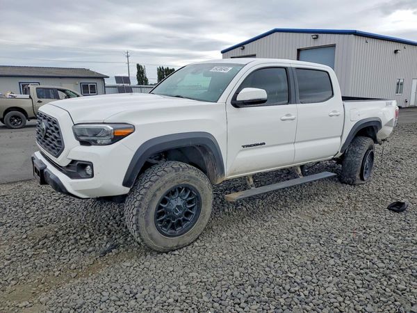 2020 TOYOTA TACOMA SR5