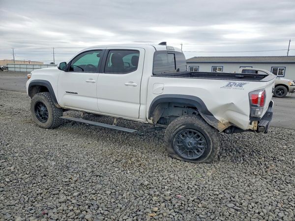 2020 TOYOTA TACOMA SR5