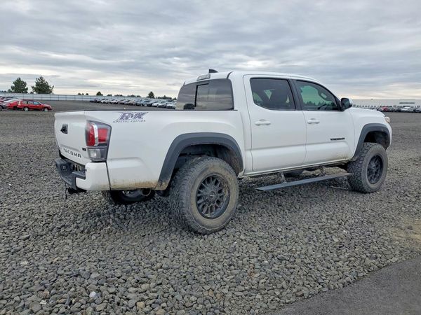 2020 TOYOTA TACOMA SR5