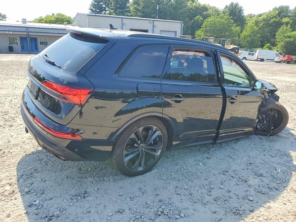 2025 AUDI Q7