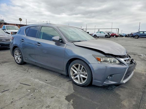 2015 LEXUS CT 200h