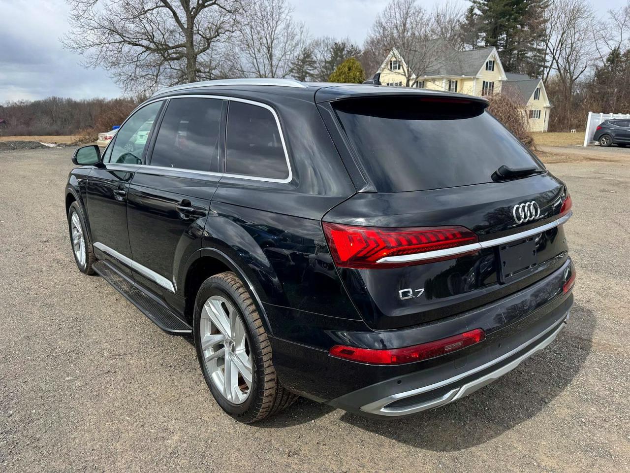 2020 AUDI Q7 quattro Premium