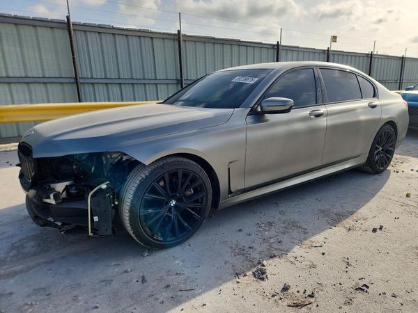 2022 BMW 750 xDrive