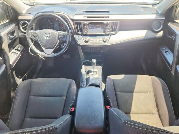2018 TOYOTA RAV4 Adventure/XLE