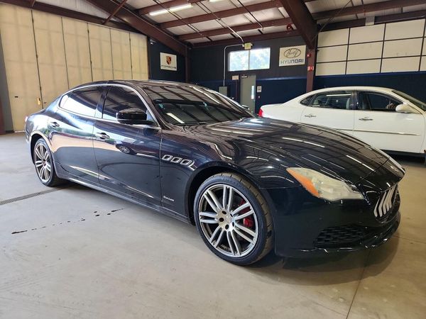 2017 MASERATI QUATTROPORTE Luxury
