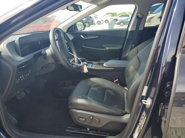 2023 KIA EV6 Light, Wind