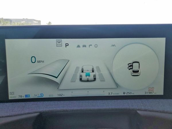 2023 KIA EV6 Light, Wind