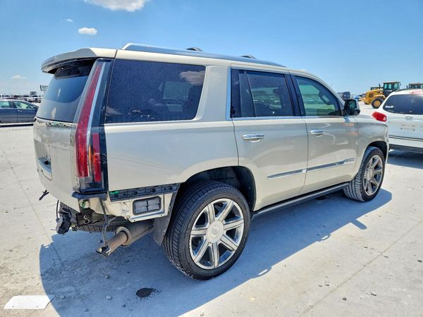 2016 CADILLAC ESCALADE