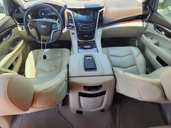 2016 CADILLAC ESCALADE