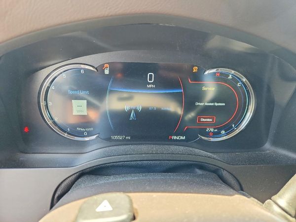 2016 CADILLAC ESCALADE