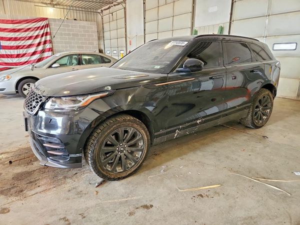 2018 LAND ROVER RANGE ROVER VELAR R-Dynamic SE