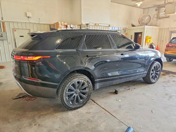 2018 LAND ROVER RANGE ROVER VELAR R-Dynamic SE