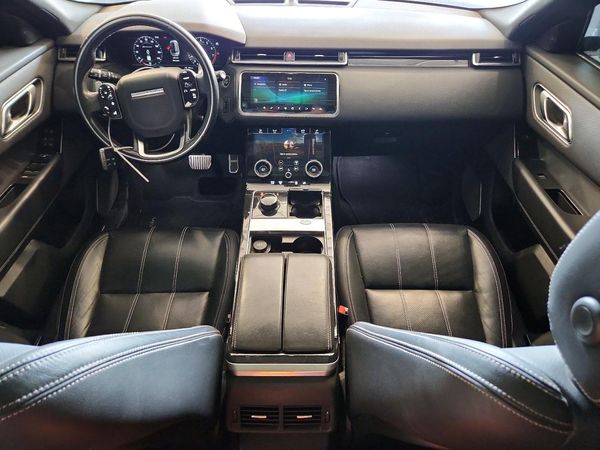 2018 LAND ROVER RANGE ROVER VELAR R-Dynamic SE