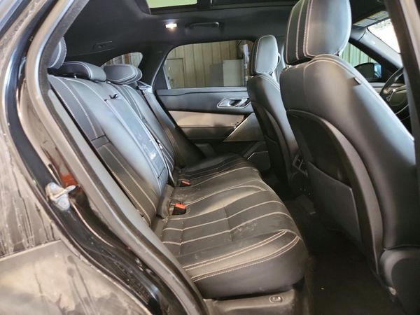 2018 LAND ROVER RANGE ROVER VELAR R-Dynamic SE