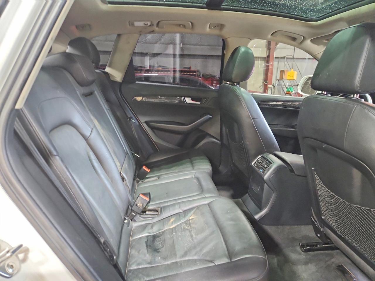 2012 AUDI Q5 Premium