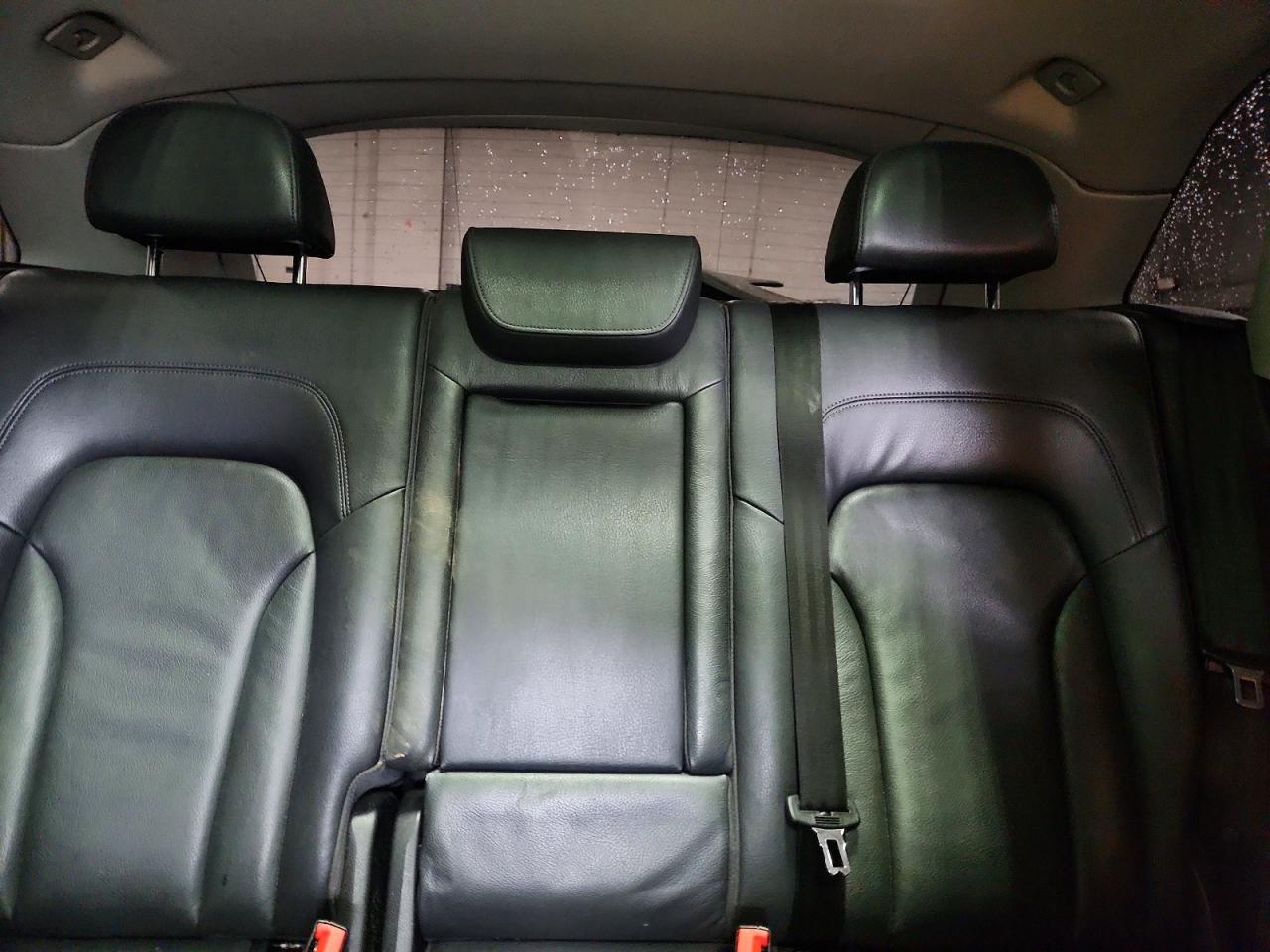 2012 AUDI Q5 Premium