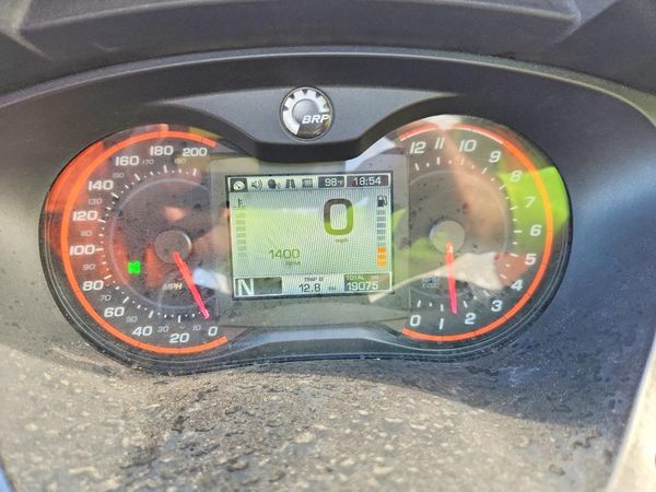 2014 CAN-AM SPYDER ROADSTER