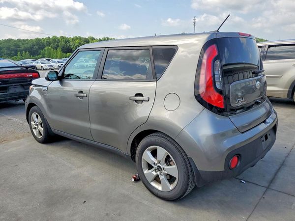 2019 KIA SOUL Base