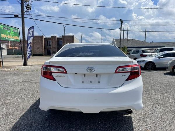 2014 TOYOTA CAMRY