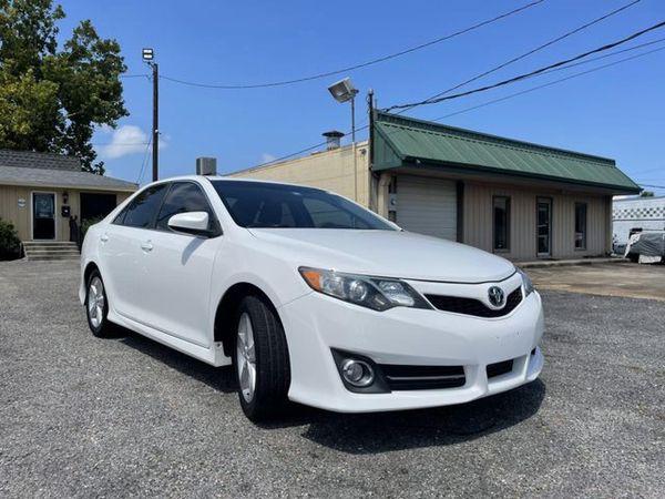 2014 TOYOTA CAMRY