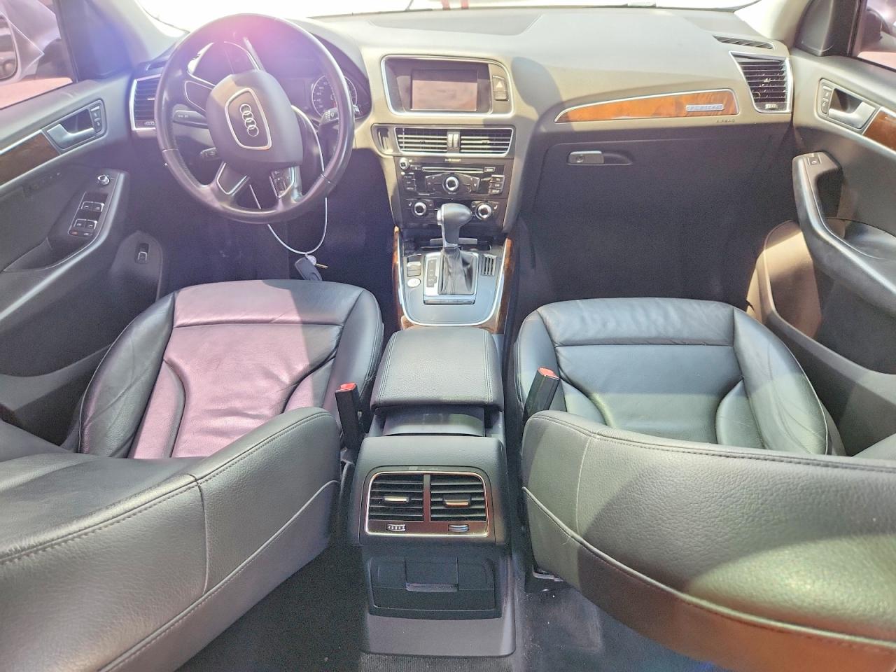 2013 AUDI Q5 Premium Plus