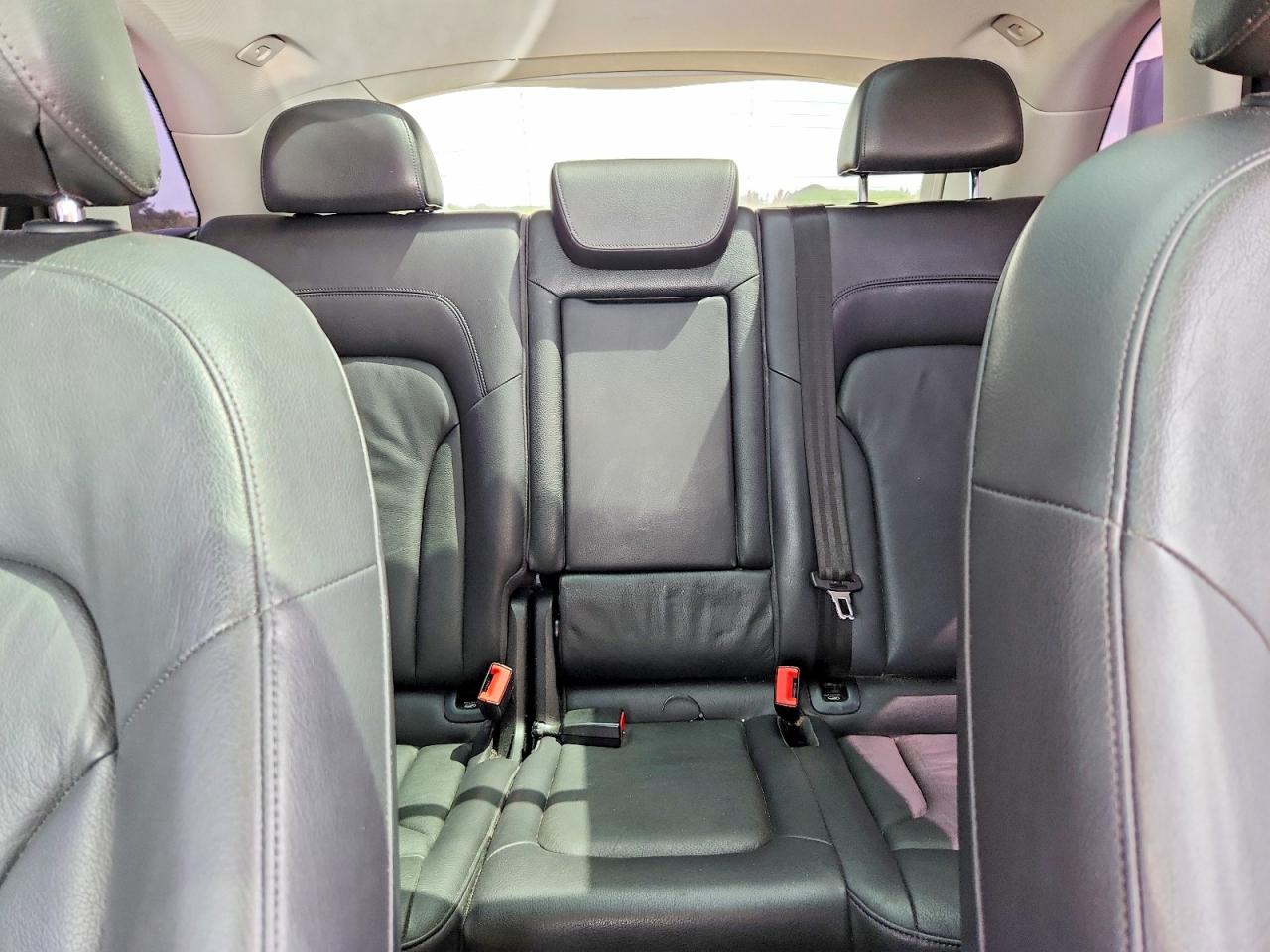2013 AUDI Q5 Premium Plus