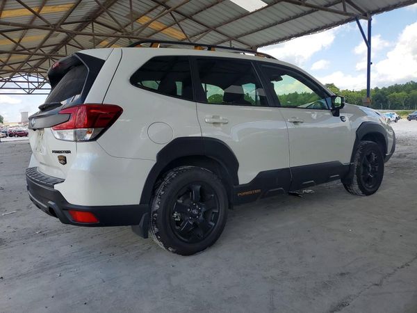 2023 SUBARU FORESTER