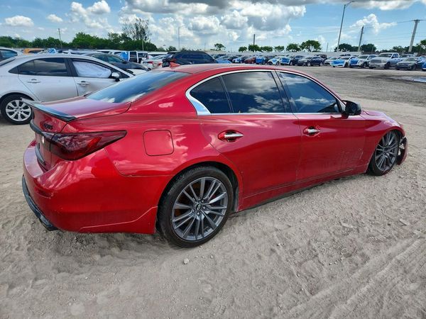 2017 INFINITI Q50