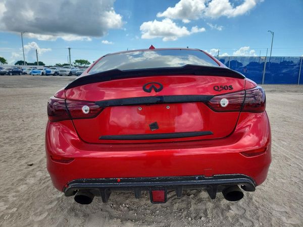 2017 INFINITI Q50
