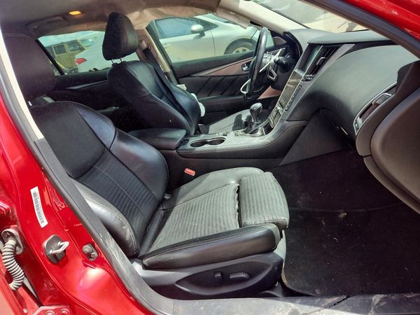 2017 INFINITI Q50