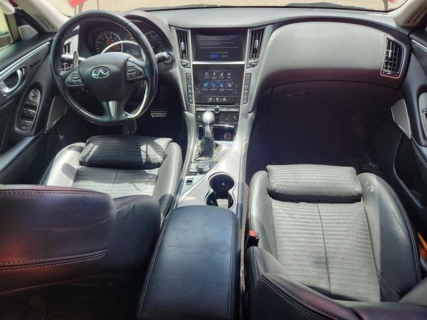 2017 INFINITI Q50